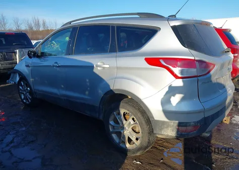 2015 Ford Escape Se from USA, damaged, VIN 1FMCU9G90FUC45551